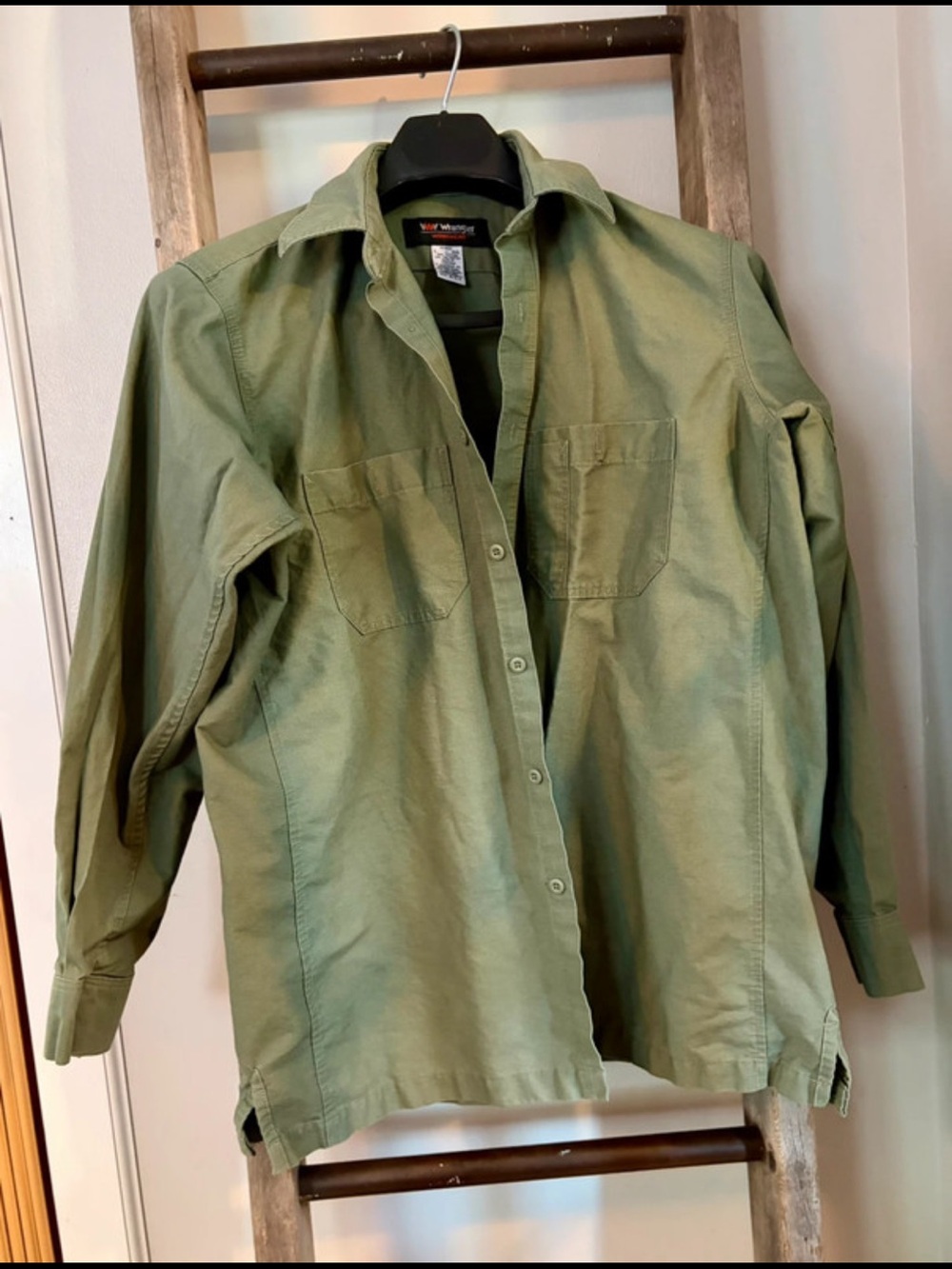 Wrangler Olive Green Casual Button-Down Shirt